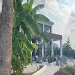 Ekor Elegance Hotel *