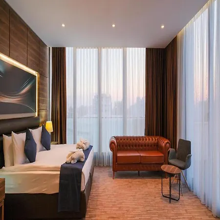 Ekor Elegance Фамагуста