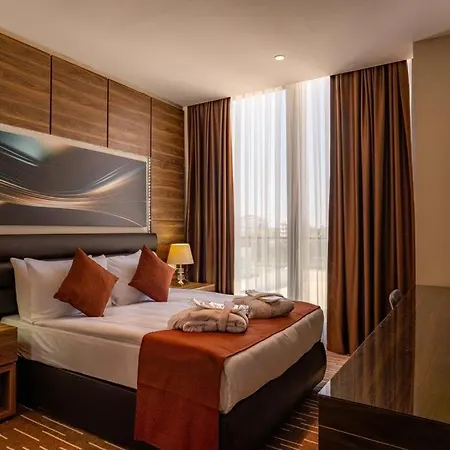 Hotel Ekor Elegance