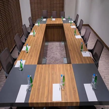 Ekor Elegance * Famagouste